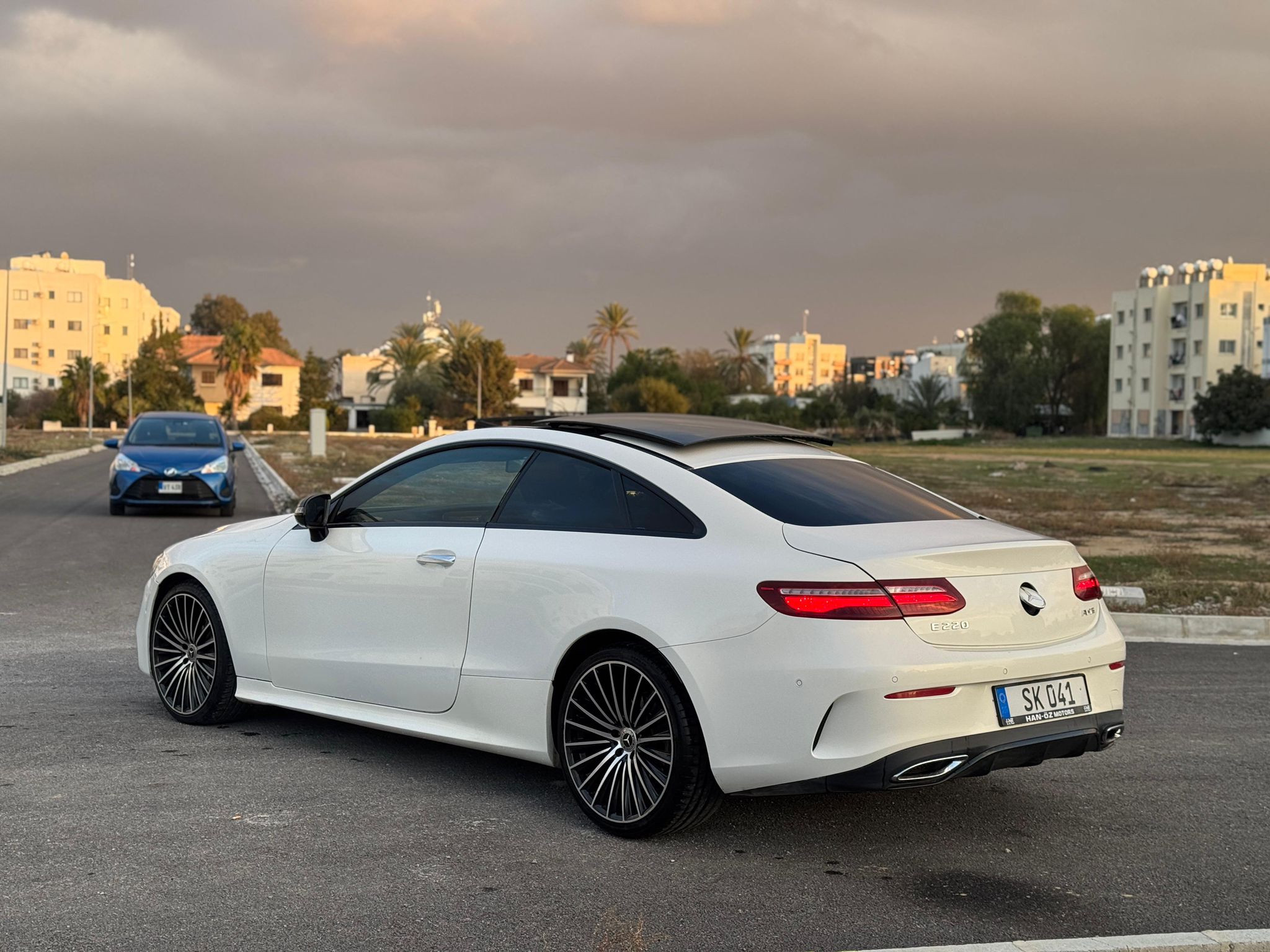 MERCEDES-BENZ E220d AMG PREMIUM PLUS 2.2 DİZEL 2018 MODEL